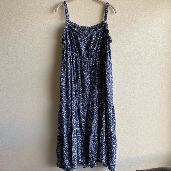 Universal Thread Blue Floral Maxi Dress - Picture 12 of 16